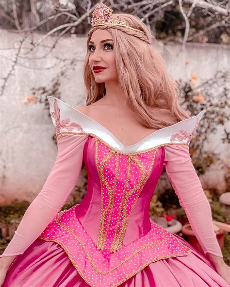 aurora disney cosplay